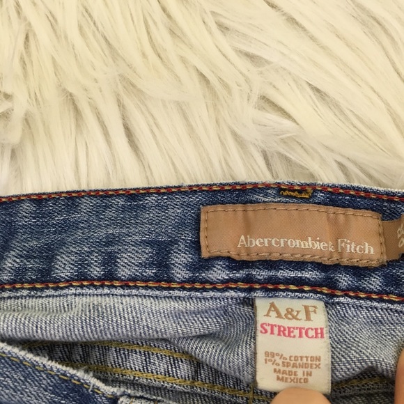 👖SOLD👖Abercrombie Fitch Distressed Boot Cut Jean - Picture 5 of 7